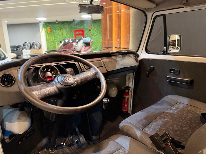 KOMBI 1.4 MI STD LOTAÇÃO 8V FLEX 3P MANUAL - 2012 - NOVO HAMBURGO