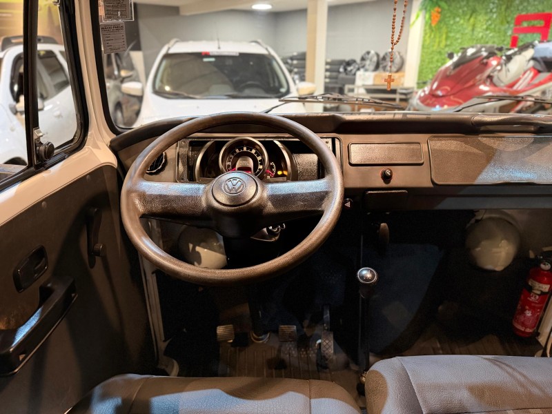 KOMBI 1.4 MI STD LOTAÇÃO 8V FLEX 3P MANUAL - 2012 - NOVO HAMBURGO