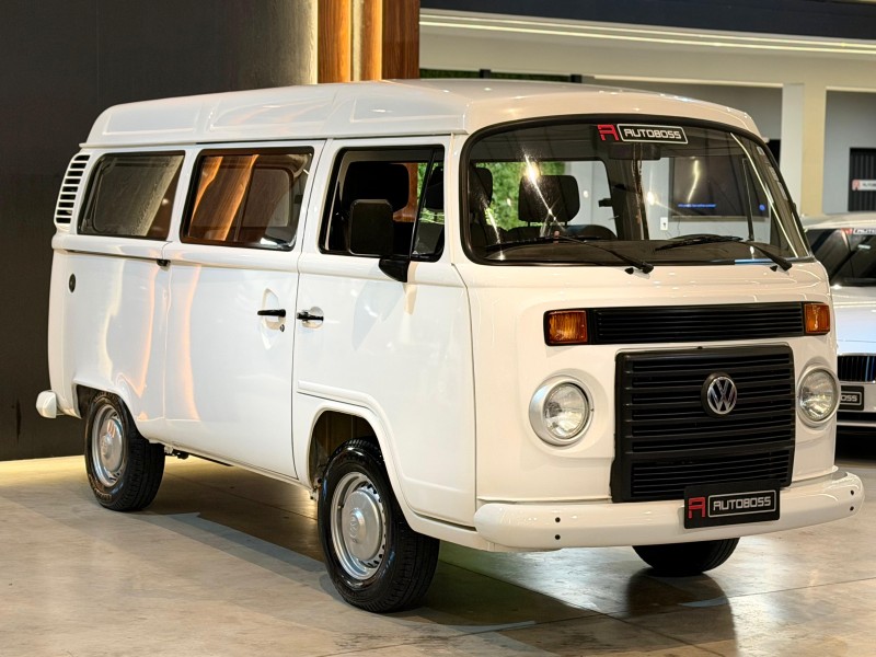 KOMBI 1.4 MI STD LOTAÇÃO 8V FLEX 3P MANUAL - 2012 - NOVO HAMBURGO