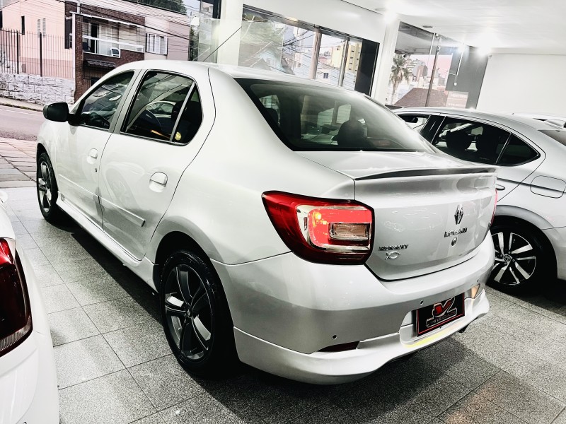 LOGAN 1.6 DYNAMIQUE 8V FLEX 4P MANUAL - 2015 - CAXIAS DO SUL