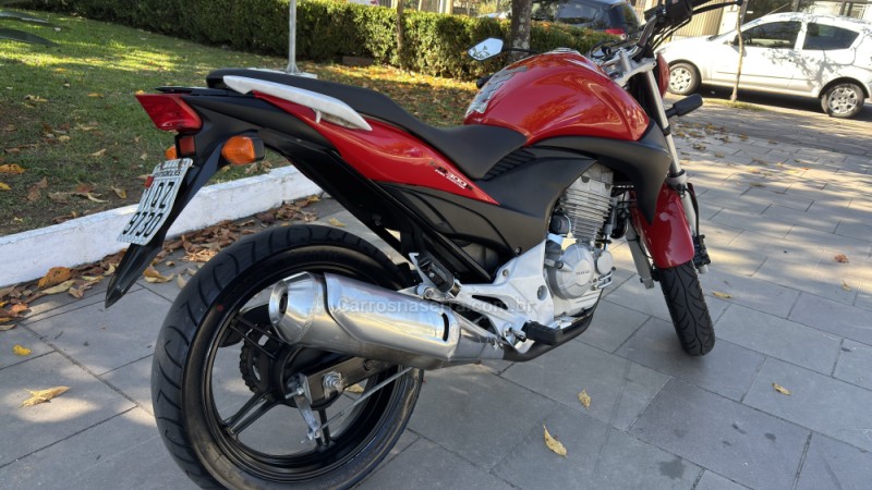 CB 300R  - 2011 - BENTO GONçALVES