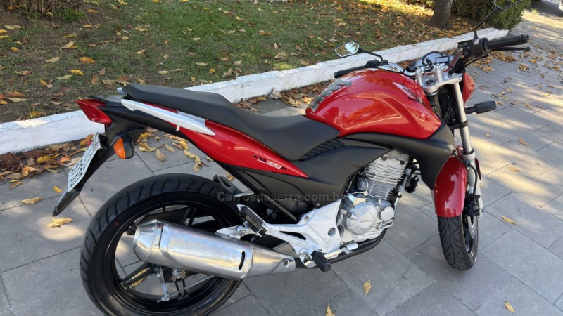 CB 300R  - 2011 - BENTO GONçALVES