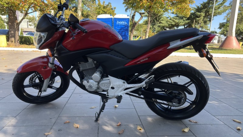 CB 300R  - 2011 - BENTO GONçALVES