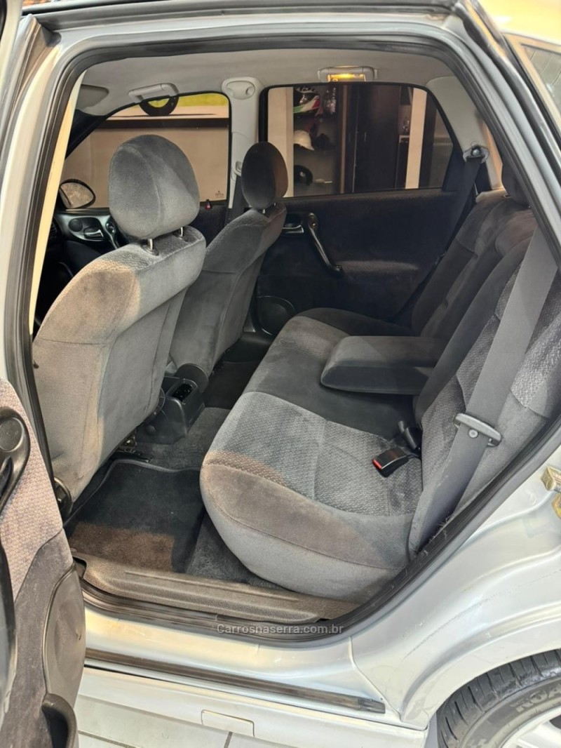 VECTRA 2.2 MPFI GLS 8V GASOLINA 4P MANUAL - 2000 - CAXIAS DO SUL