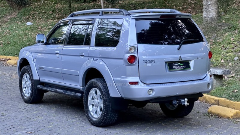 PAJERO SPORT 2.5 HPE 4X4 8V TURBO INTERCOOLER DIESEL 4P AUTOMÁTICO - 2010 - CAXIAS DO SUL