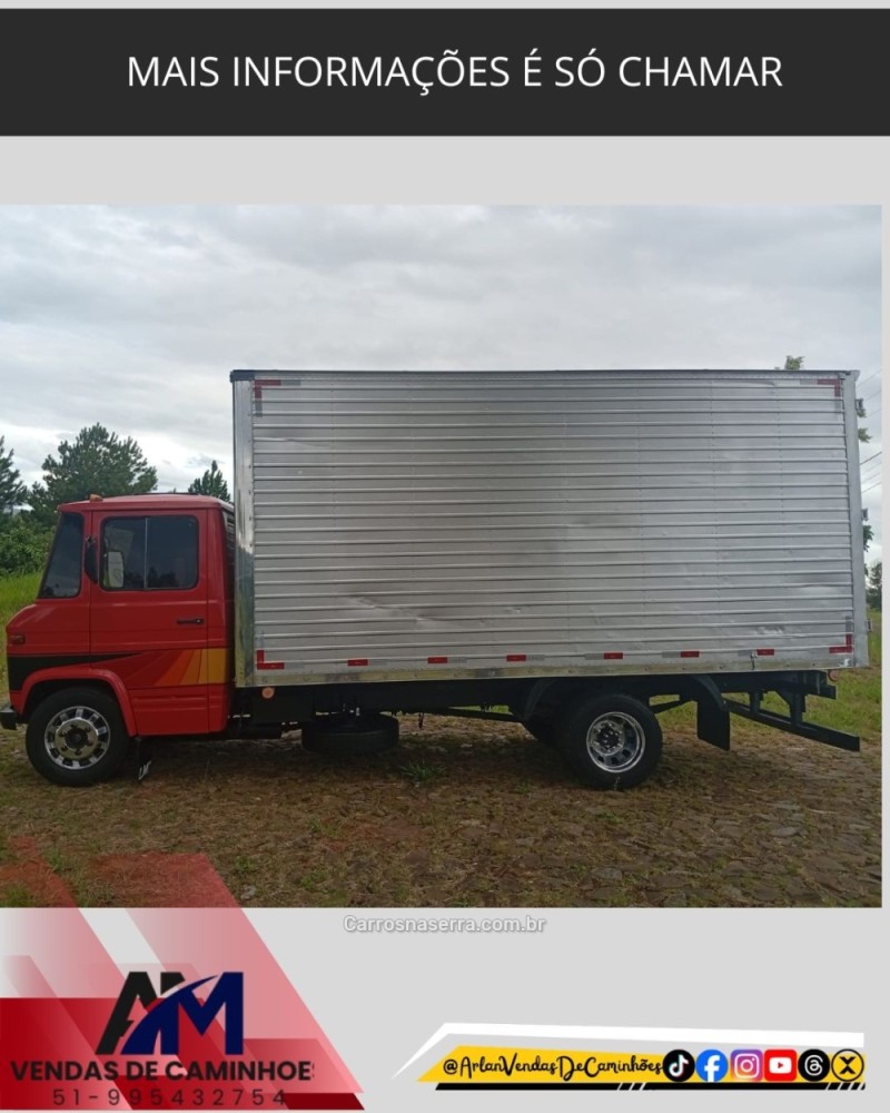 608 D - 1980 - PORTãO