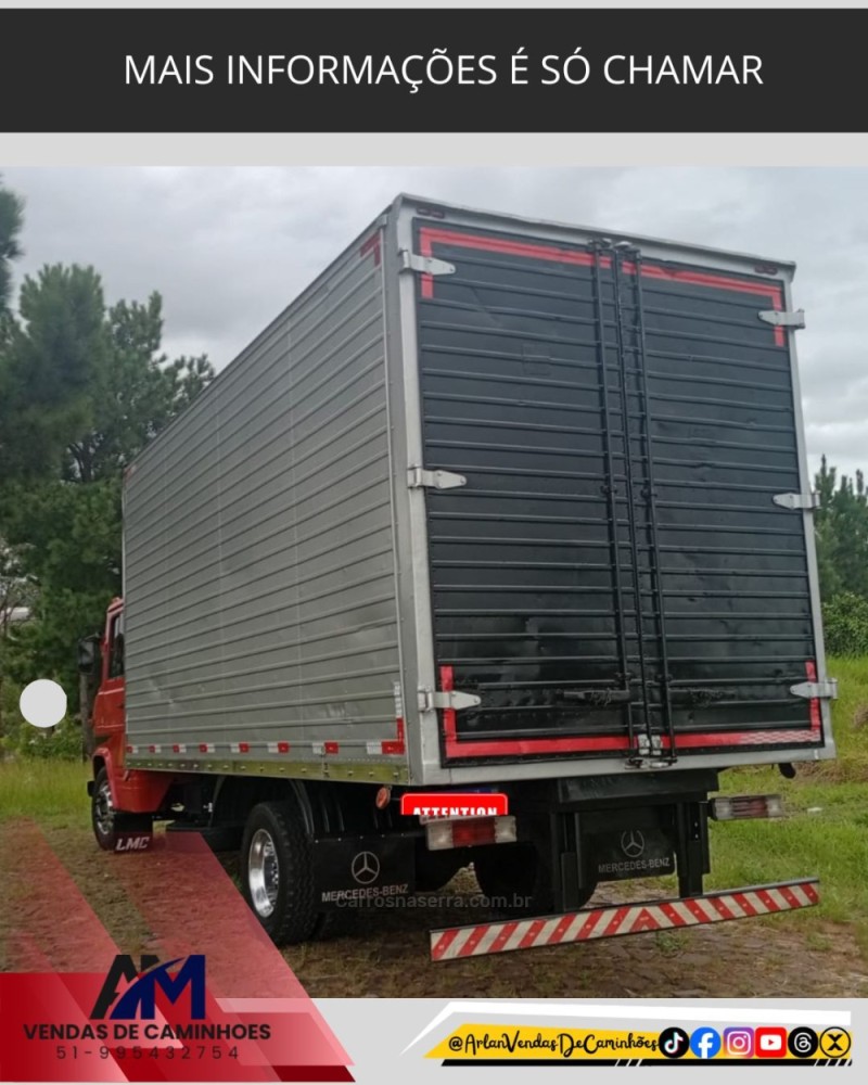 608 D - 1980 - PORTãO