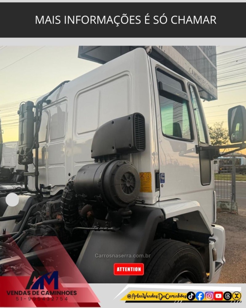 CARGO 2428 4 EIXOS - 2011 - PORTãO