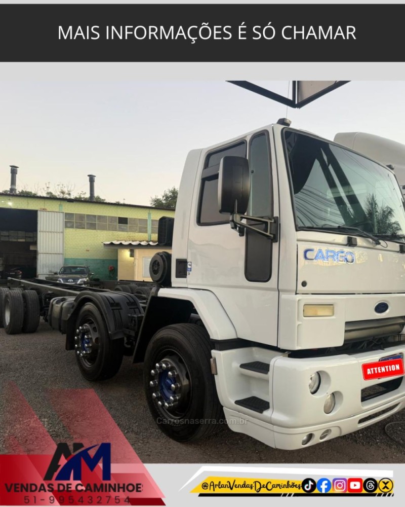 CARGO 2428 4 EIXOS - 2011 - PORTãO