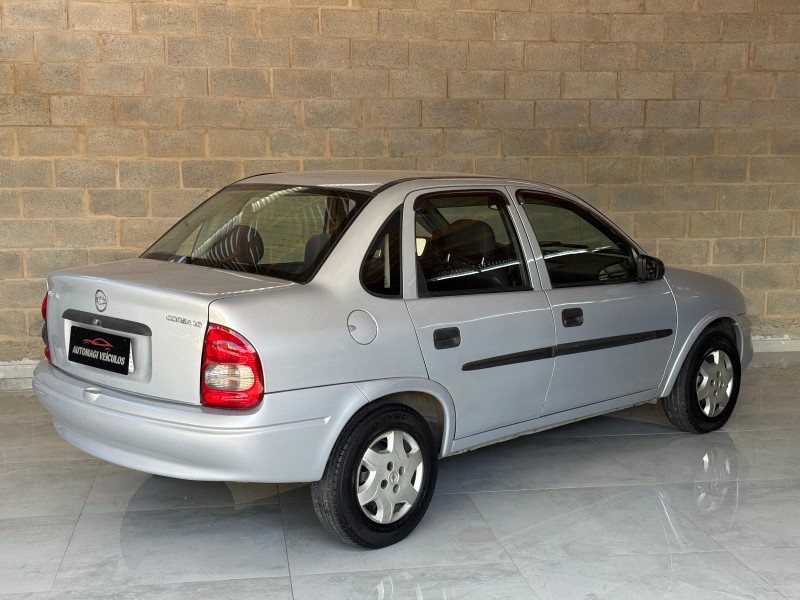 CORSA 1.6 MPFI CLASSIC SEDAN 8V GASOLINA 4P MANUAL - 2003 - CAXIAS DO SUL