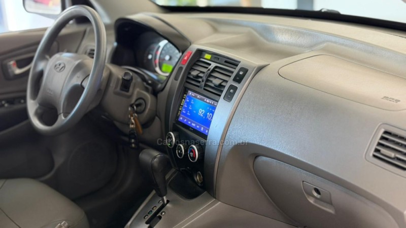 TUCSON 2.0 MPFI GL 16V 2WD GASOLINA 4P AUTOMÁTICO - 2010 - ESTâNCIA VELHA