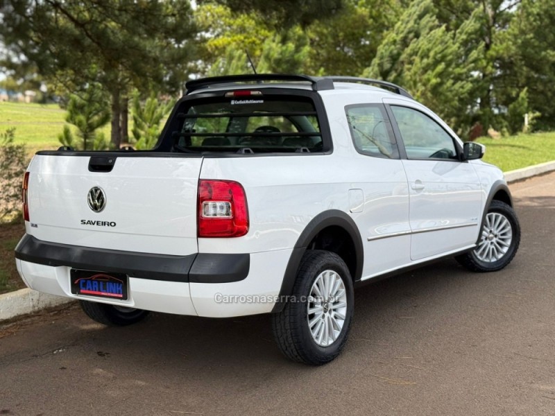 SAVEIRO 1.6 MI HIGHLINE CD 8V FLEX 2P MANUAL - 2015 - VACARIA
