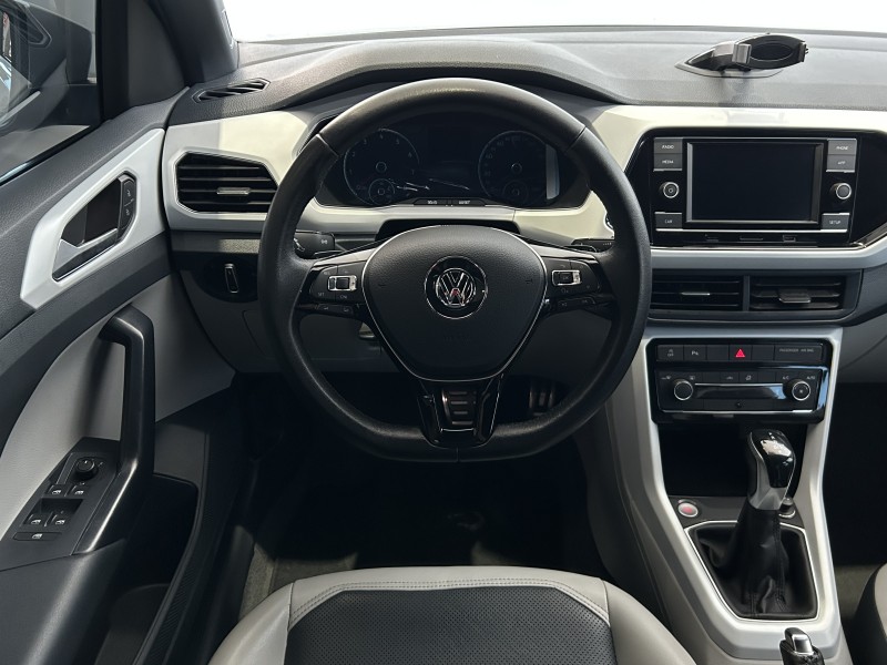 T-CROSS 1.4 HIGHLINE TSI 16V FLEX 4P AUTOMÁTICO - 2020 - CAXIAS DO SUL