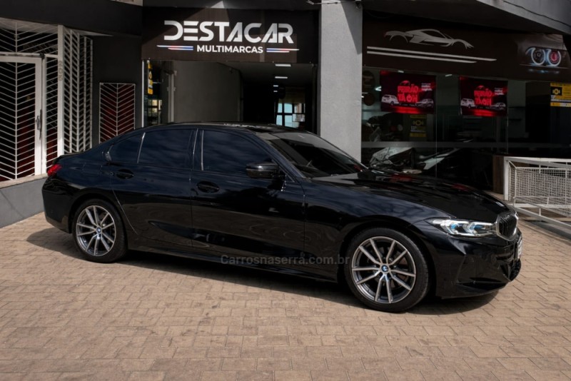 320I 2.0 SPORT GP 16V TURBO GASOLINA 4P AUTOMÁTICO - 2024 - CAXIAS DO SUL