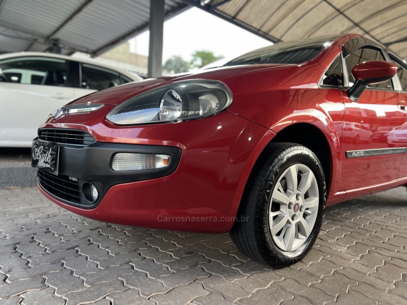 PUNTO 1.4 ATTRACTIVE 8V FLEX 4P MANUAL - 2014 - BOM PRINCíPIO