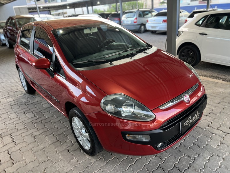 PUNTO 1.4 ATTRACTIVE 8V FLEX 4P MANUAL - 2014 - BOM PRINCíPIO