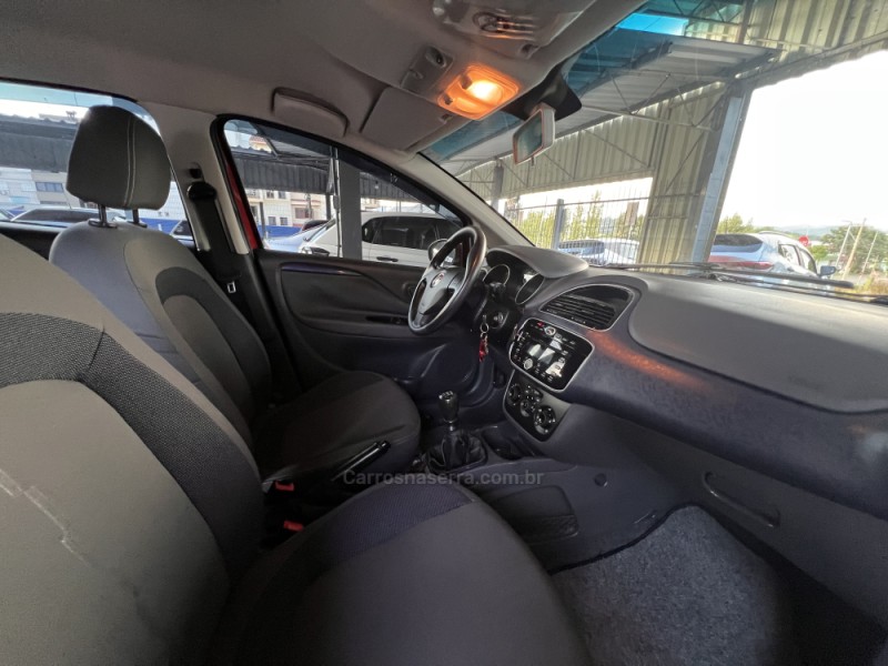 PUNTO 1.4 ATTRACTIVE 8V FLEX 4P MANUAL - 2014 - BOM PRINCíPIO