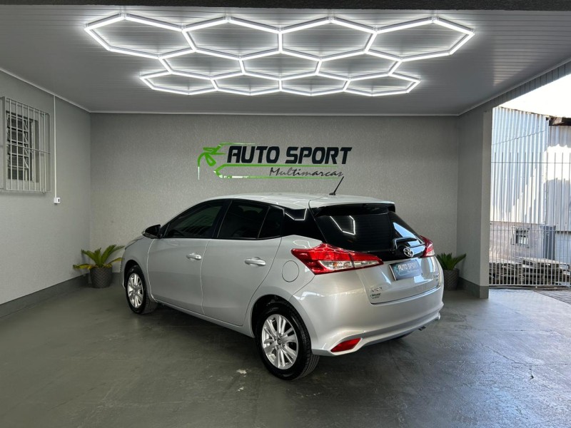 YARIS 1.3 16V FLEX XL MANUAL16 - 2019 - CAXIAS DO SUL