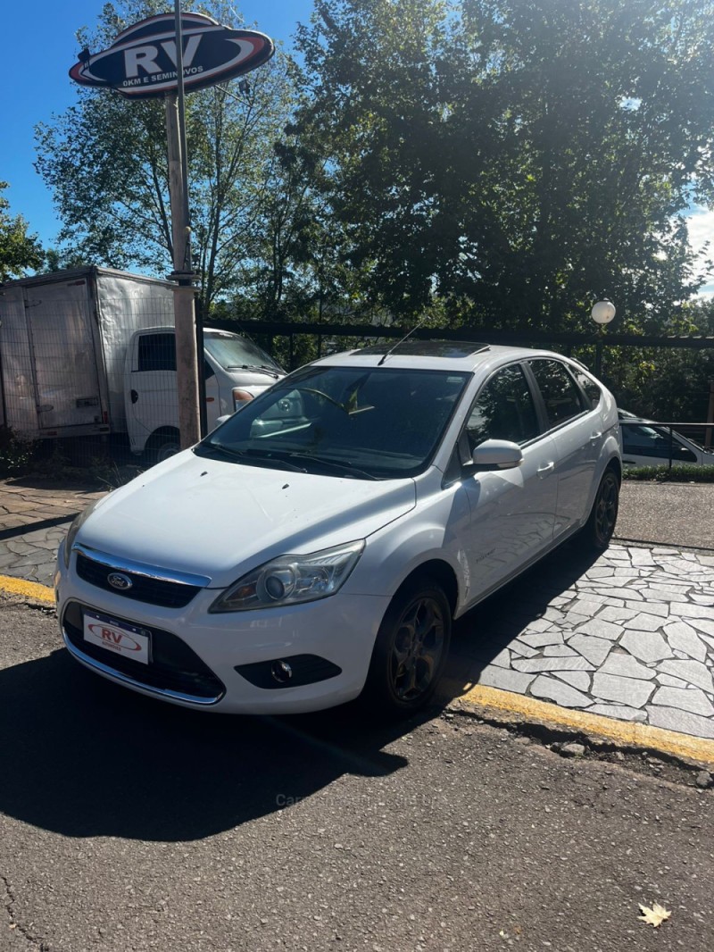 focus 2.0 titanium 16v flex 4p automatico 2012 carlos barbosa