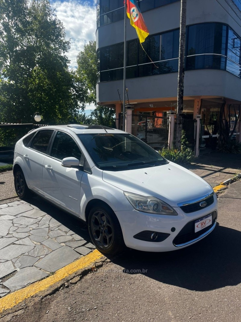 FOCUS 2.0 TITANIUM 16V FLEX 4P AUTOMÁTICO - 2012 - CARLOS BARBOSA