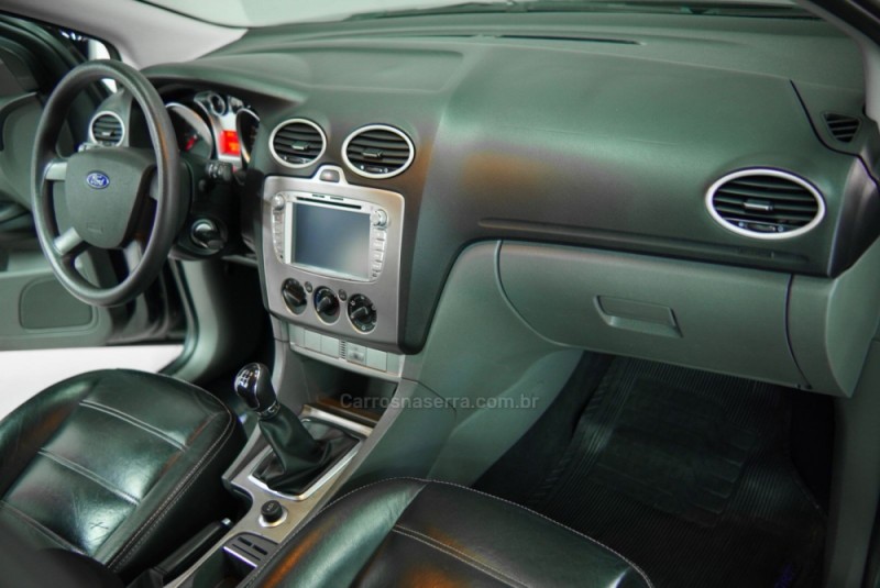 FOCUS 2.0 GLX 16V FLEX 4P MANUAL - 2009 - CAXIAS DO SUL