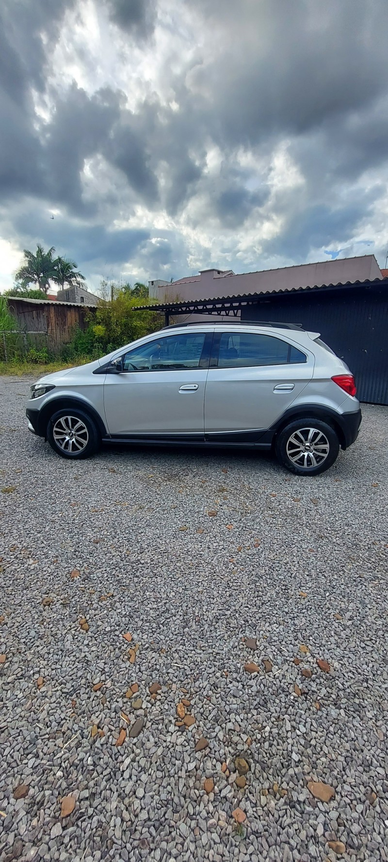 ONIX 1.4 MPFI ACTIV 8V FLEX 4P AUTOMÁTICO - 2019 - BOM PRINCíPIO