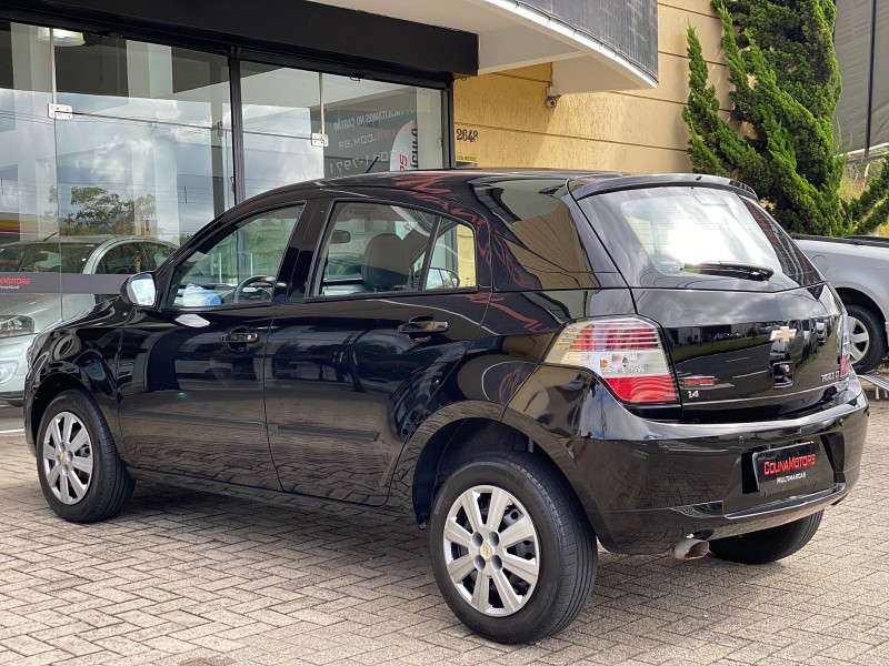 AGILE 1.4 MPFI LT 8V FLEX 4P MANUAL - 2013 - CAXIAS DO SUL