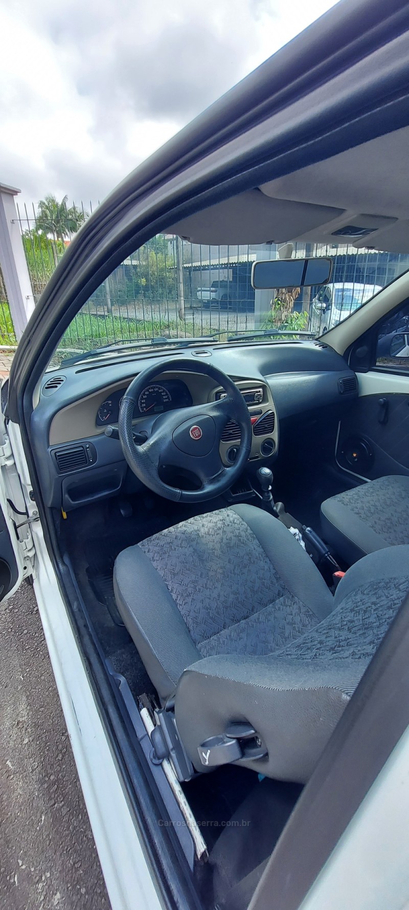 STRADA 1.4 MPI FIRE CS 8V FLEX 2P MANUAL - 2011 - BOM PRINCíPIO