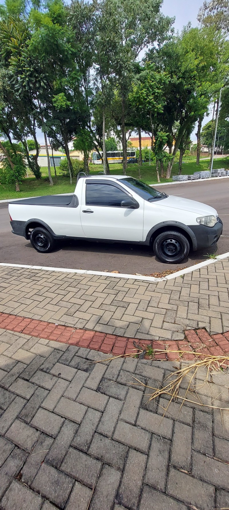 STRADA 1.4 MPI FIRE CS 8V FLEX 2P MANUAL - 2011 - BOM PRINCíPIO