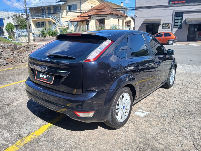 FOCUS 1.6 GLX SIGMA 16V FLEX 4P MANUAL - 2011 - FARROUPILHA