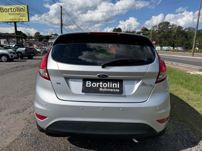 FIESTA 1.6 SE HATCH 16V FLEX 4P AUTOMÁTICO - 2015 - FARROUPILHA