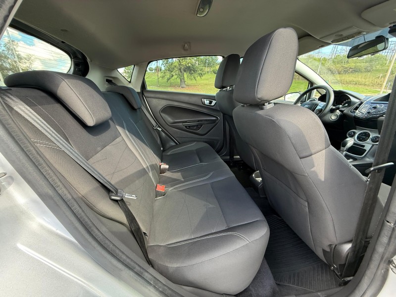 FIESTA 1.6 SE HATCH 16V FLEX 4P AUTOMÁTICO - 2015 - FARROUPILHA