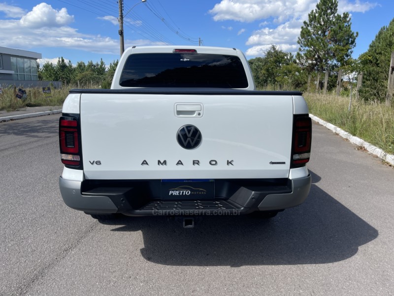 AMAROK 3.0 V6 TDI HIGHLINE CD DIESEL 4MOTION AUTOMÁTICO - 2025 - BENTO GONçALVES