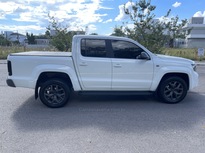 AMAROK 3.0 V6 TDI HIGHLINE CD DIESEL 4MOTION AUTOMÁTICO - 2025 - BENTO GONçALVES