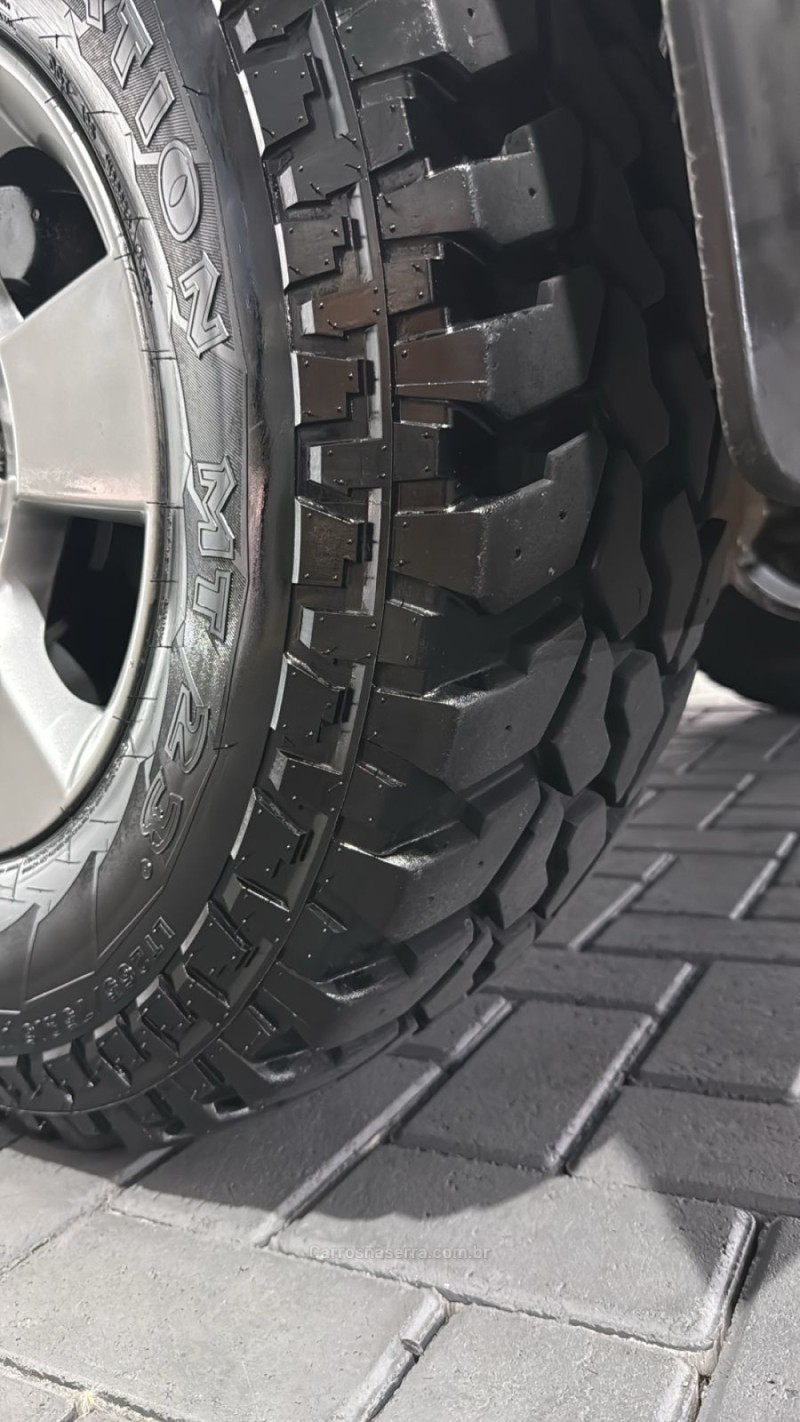 FRONTIER 2.5 LE 4X4 CD TURBO ELETRONIC DIESEL 4P MANUAL - 2010 - CAXIAS DO SUL