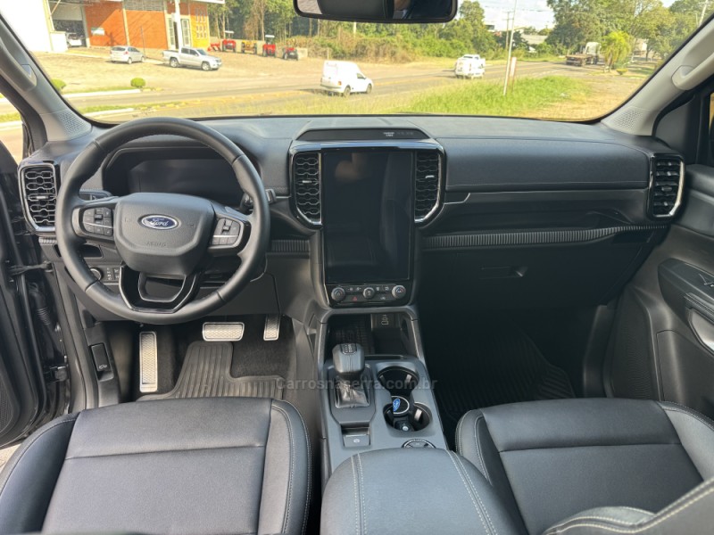 RANGER 3.0 V6 LIMITED PLUS CD TURBO 4X4 DIESEL 4P AUTOMÁTICO - 2024 - VERANóPOLIS