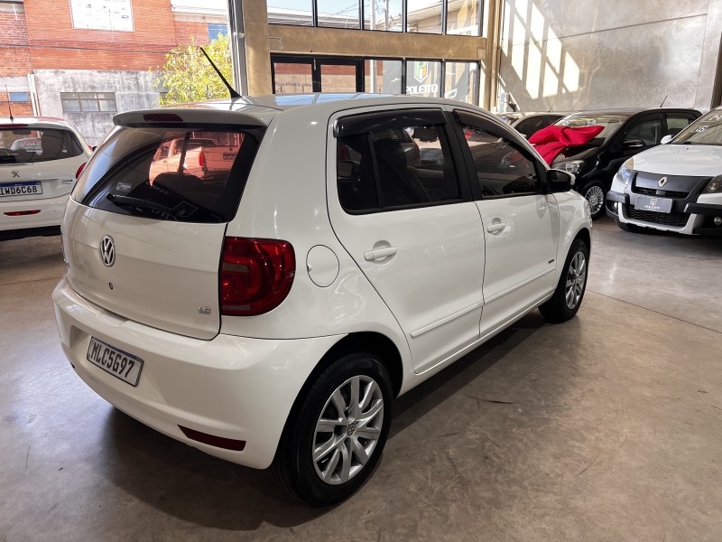 FOX 1.6 MI 8V FLEX 4P MANUAL - 2013 - CAXIAS DO SUL