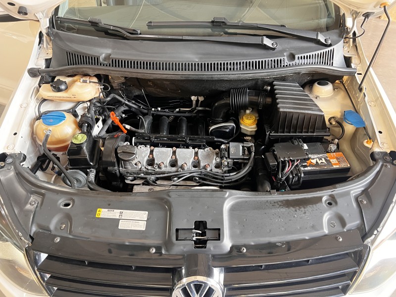 FOX 1.6 MI 8V FLEX 4P MANUAL - 2013 - CAXIAS DO SUL