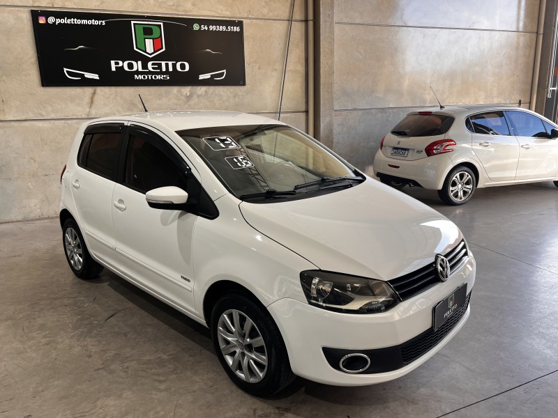 FOX 1.6 MI 8V FLEX 4P MANUAL - 2013 - CAXIAS DO SUL