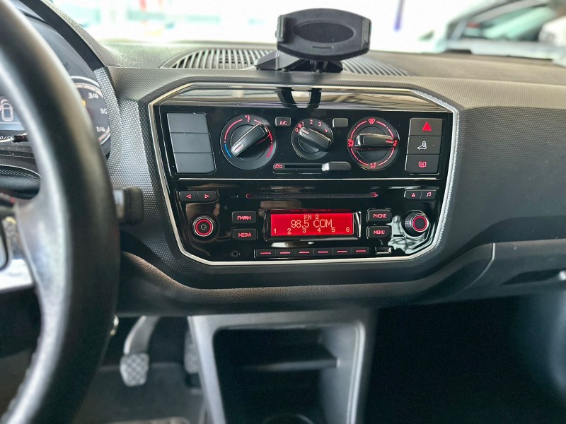 UP 1.0 TSI MOVE UP 12V FLEX 4P MANUAL - 2019 - CAXIAS DO SUL