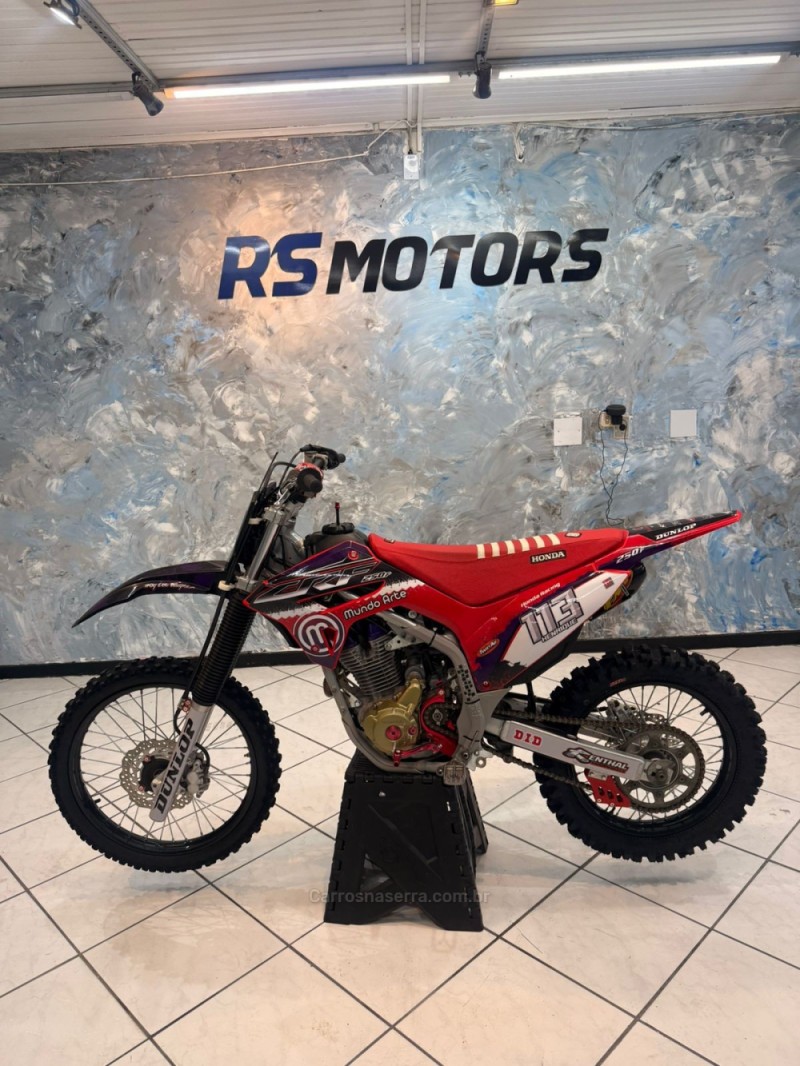CRF 250F  - 2022 - CAXIAS DO SUL
