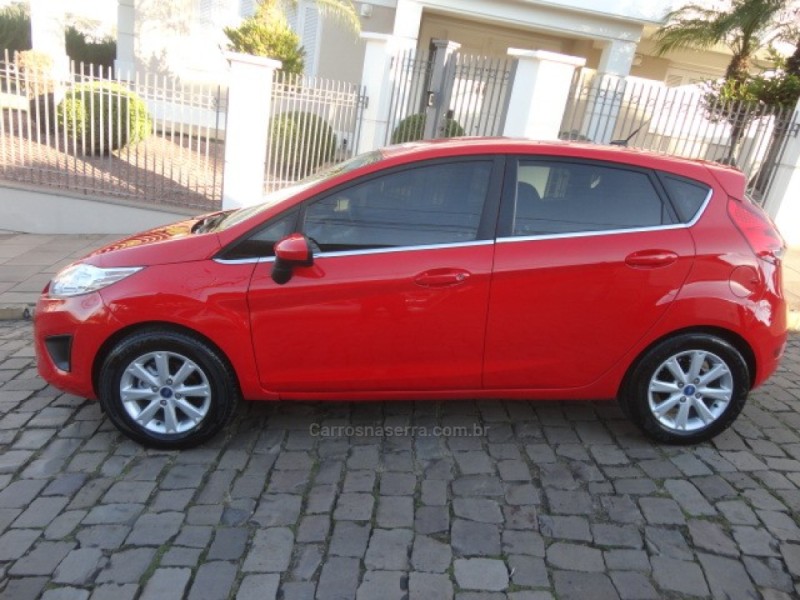 FIESTA 1.6 SE HATCH 16V FLEX 4P MANUAL - 2013 - BENTO GONçALVES