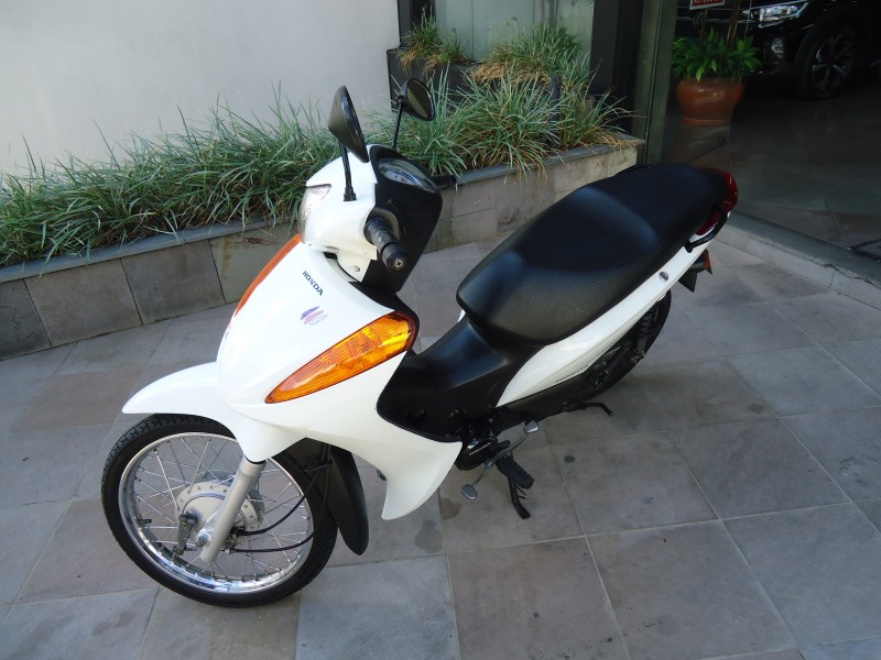 biz 100 es 2015 caxias do sul