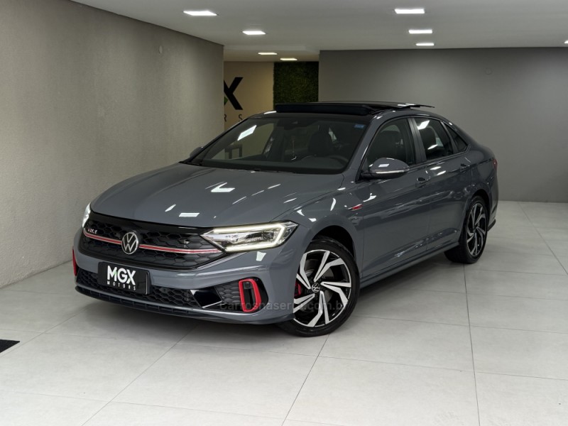jetta 2.0 16v tsi gli 350 gasolina 4p automatico 2024 porto alegre
