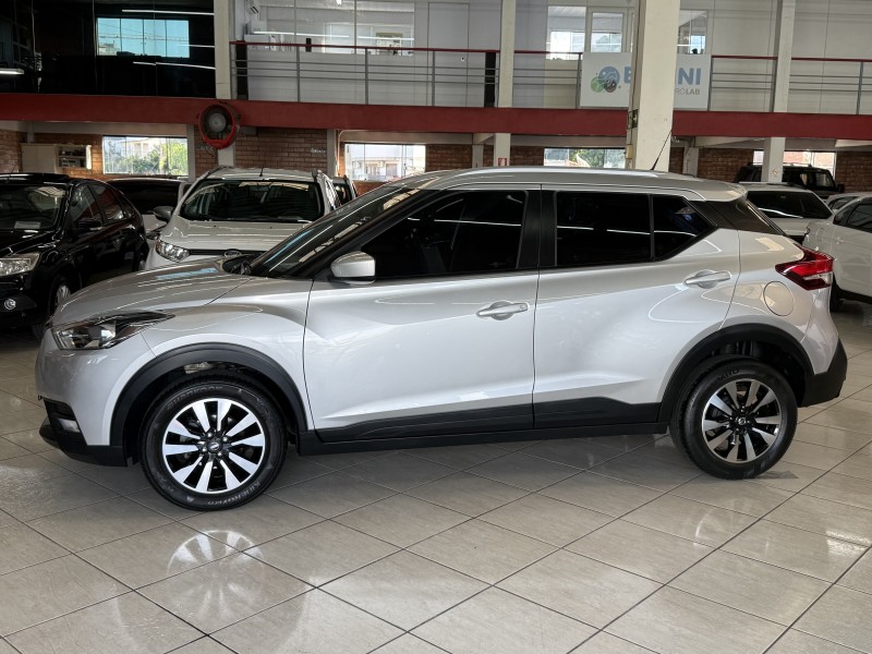KICKS 1.6 16V FLEX S XTRONIC 4P AUTOMÁTICO - 2018 - FARROUPILHA
