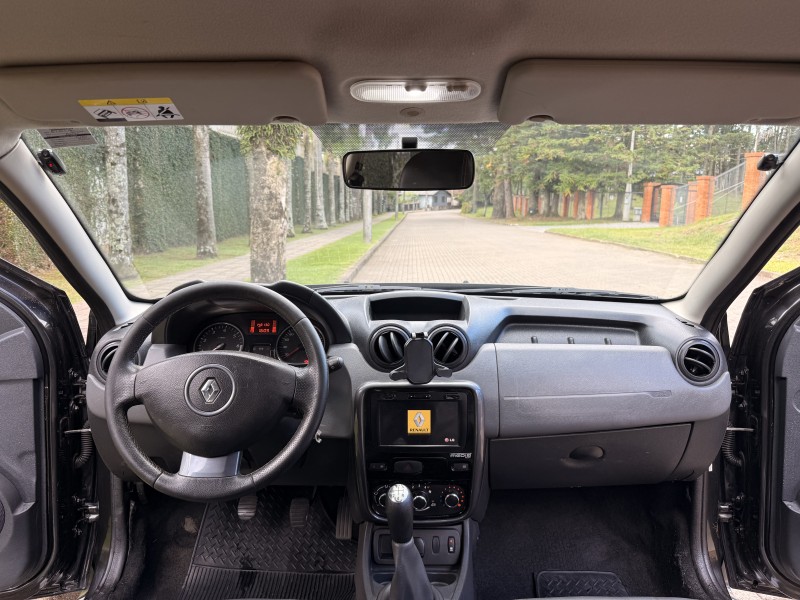 DUSTER 1.6 DYNAMIQUE 4X2 16V FLEX 4P MANUAL - 2013 - CAXIAS DO SUL