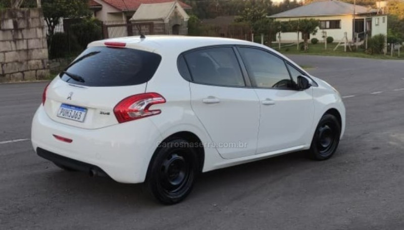 208 1.5 ACTIVE 8V FLEX 4P MANUAL - 2014 - CAXIAS DO SUL