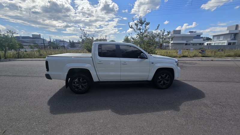 AMAROK 3.0 V6 TDI HIGHLINE CD DIESEL 4MOTION AUTOMÁTICO - 2025 - BENTO GONçALVES