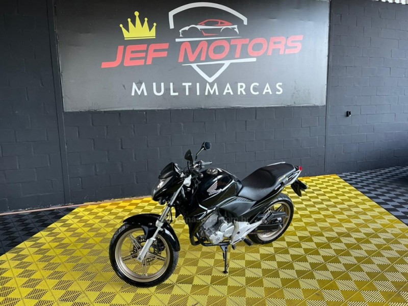 CB 300R ABS - 2015 - CAXIAS DO SUL