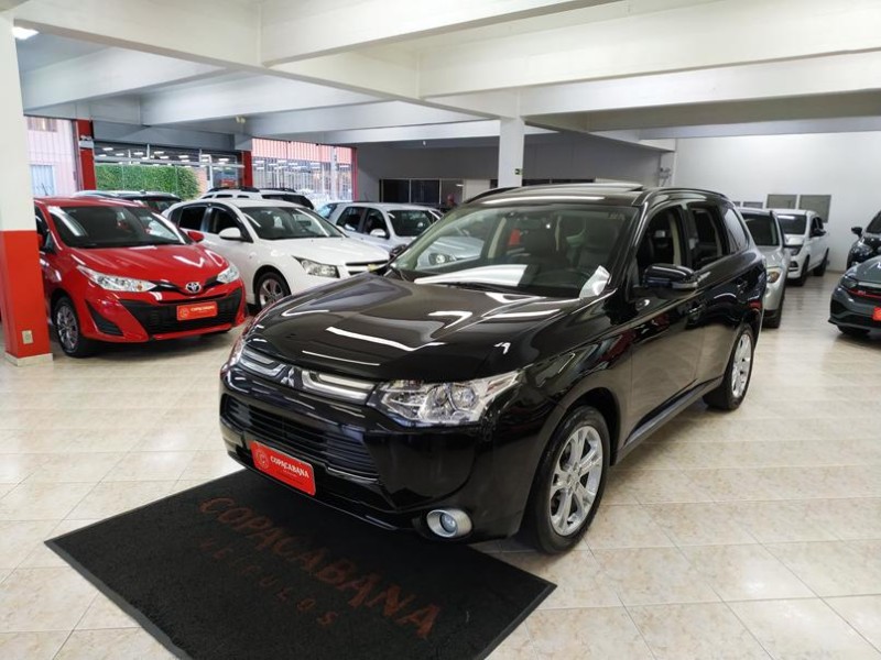outlander 2.0 16v gasolina 4p automatico 2014 caxias do sul